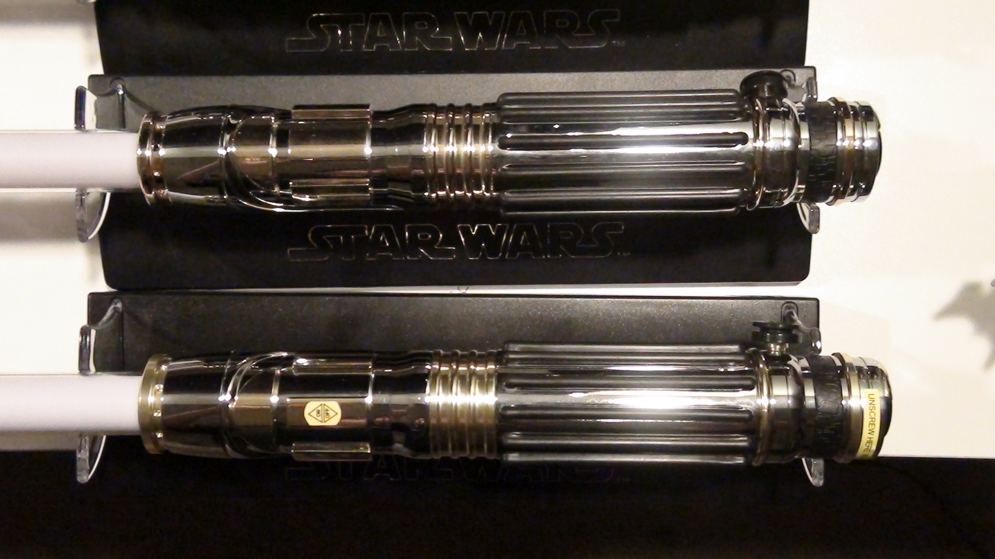 mace windu fx lightsaber hasbro