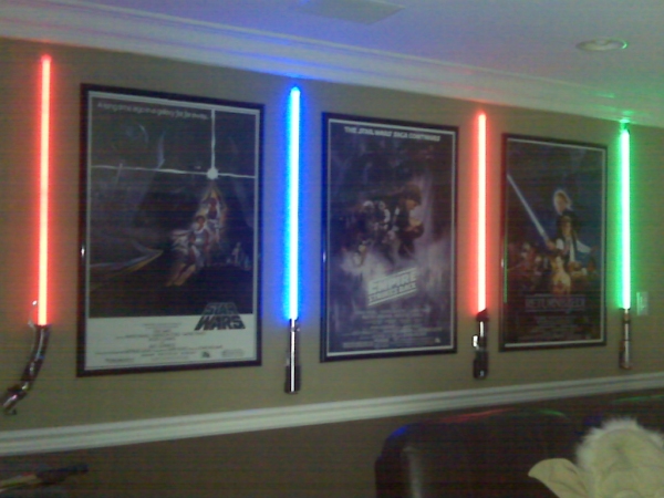 Best Way To Display A Saber On The Wall